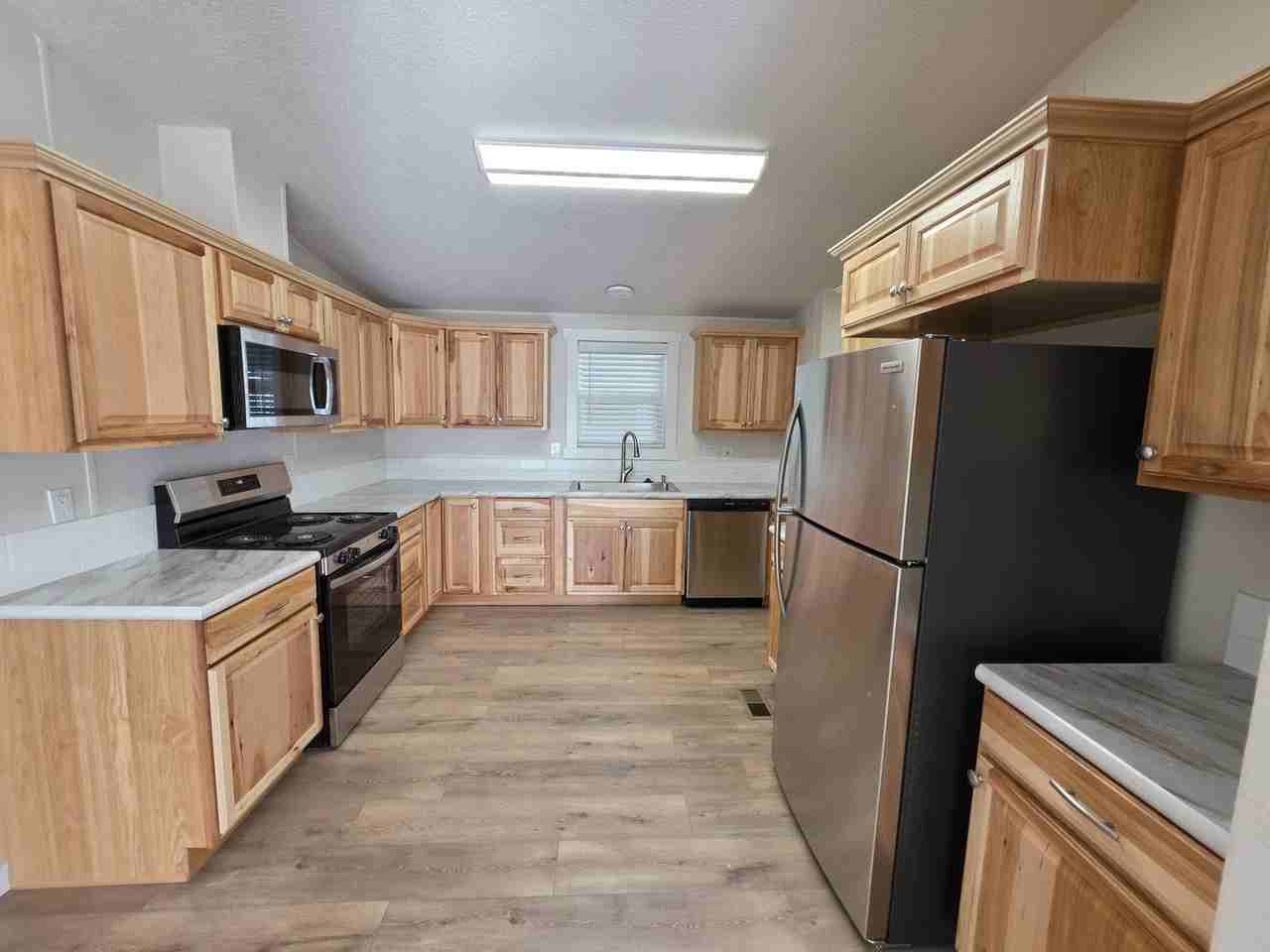 8946-9123 N. Neufeld Rd. - Photo 7 of 21