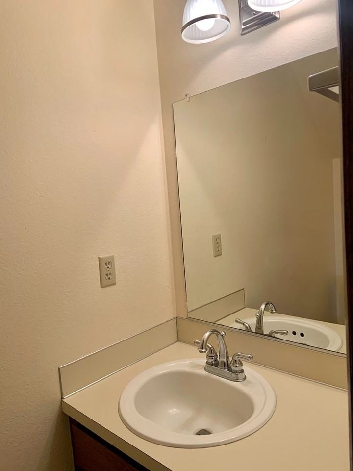 2635 Front St - Photo 5 of 20