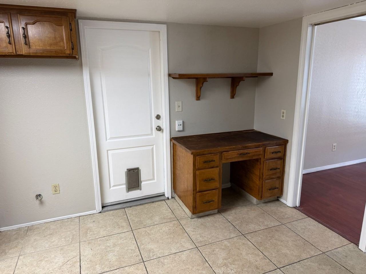 109 E Kennedy Ave - Photo 5 of 14