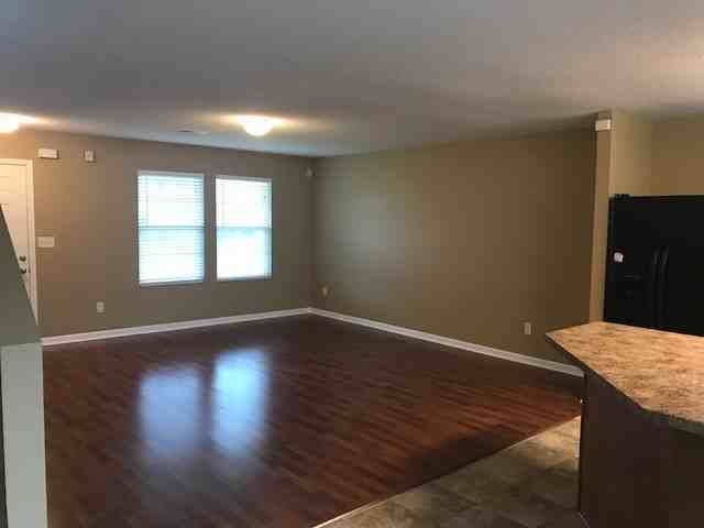 10018 Chariden Dr - Photo 7 of 20