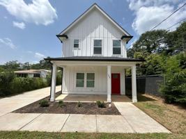 featured image of 244 Evans St
