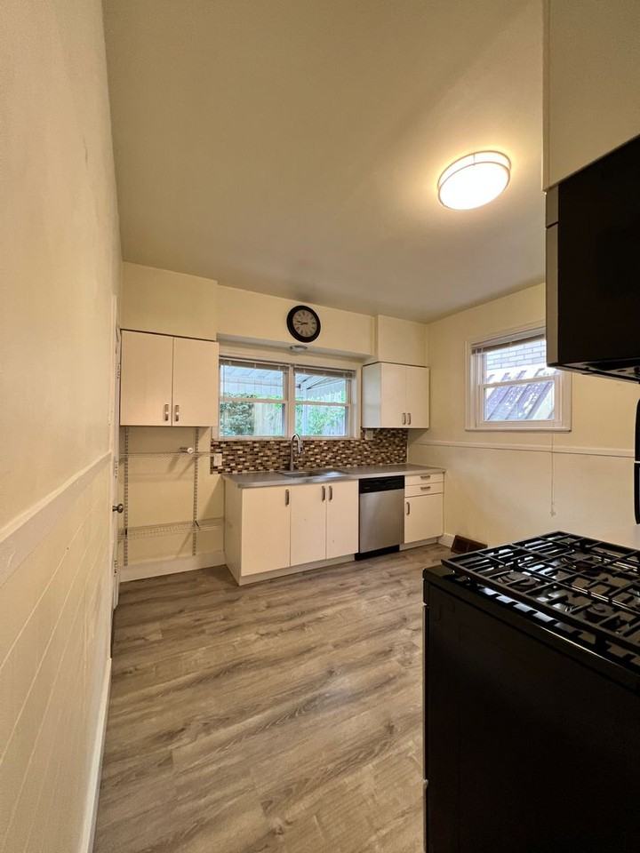 1406 Fernleaf St - Photo 5 of 16