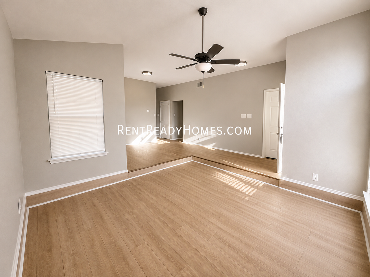8434 Cascade Ridge Dr - Photo 4 of 12