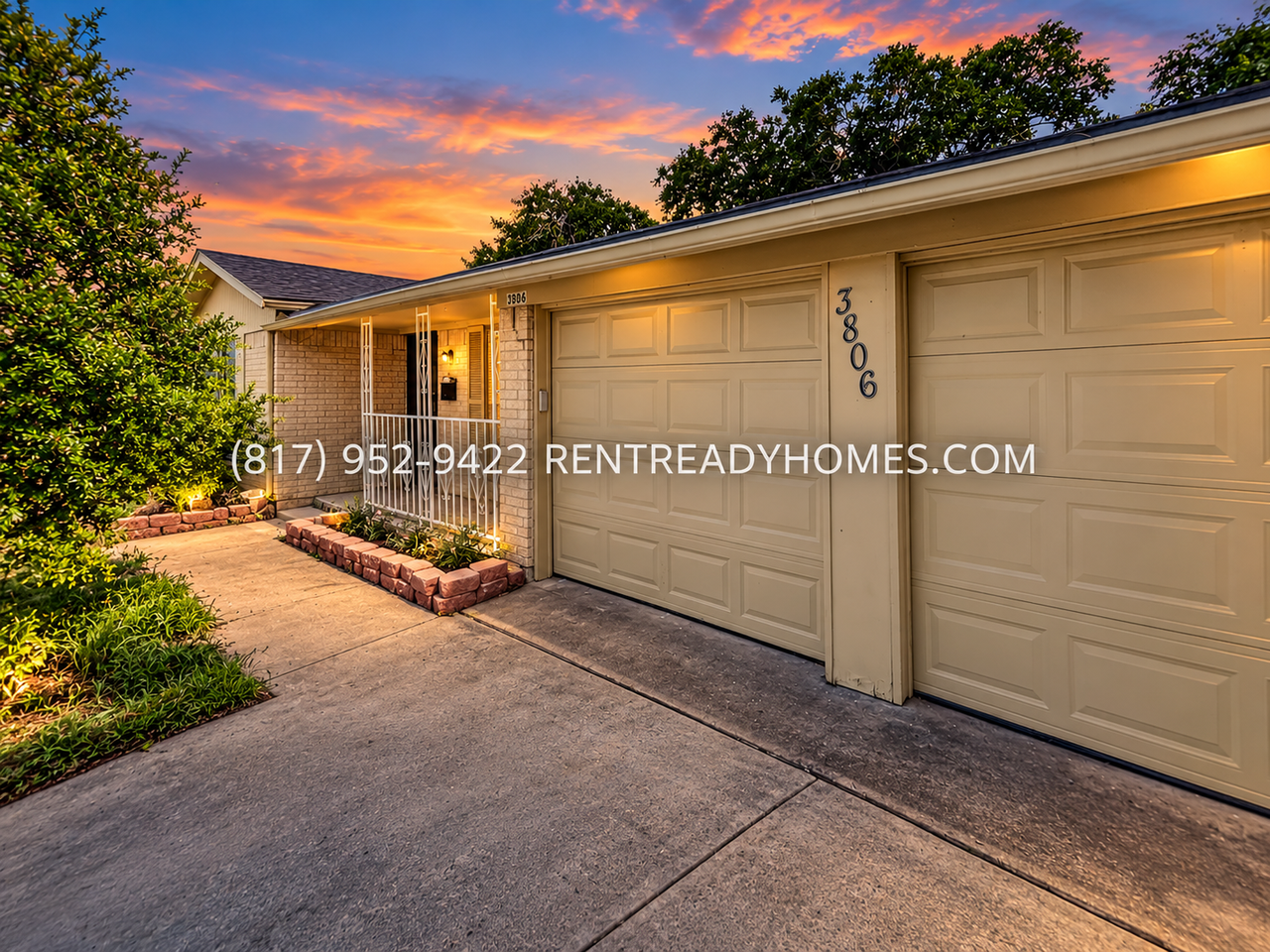 3806 Pocatello St - Photo 2 of 13