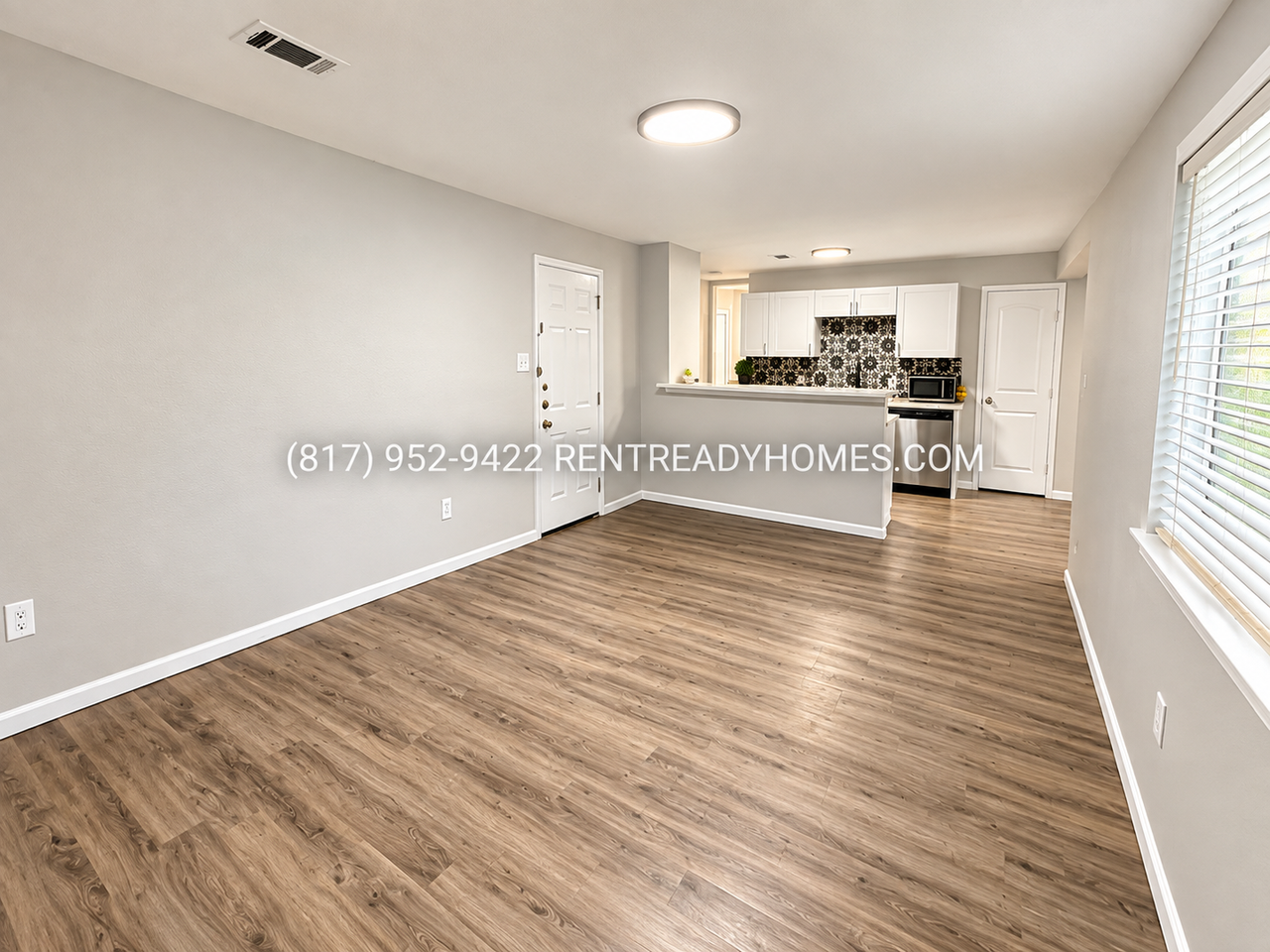 3806 Pocatello St - Photo 4 of 13