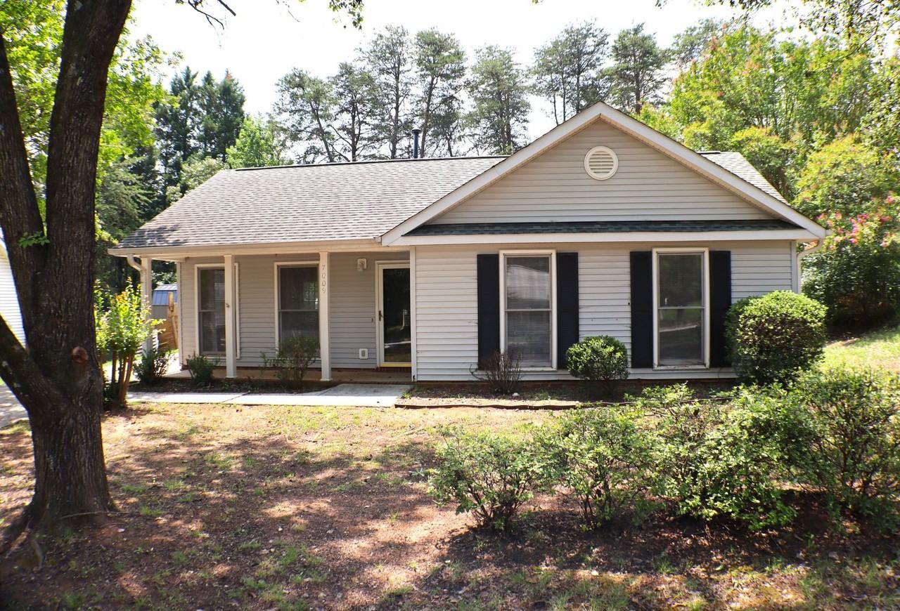 7009 Poplar Grove Trl - Photo 2 of 26