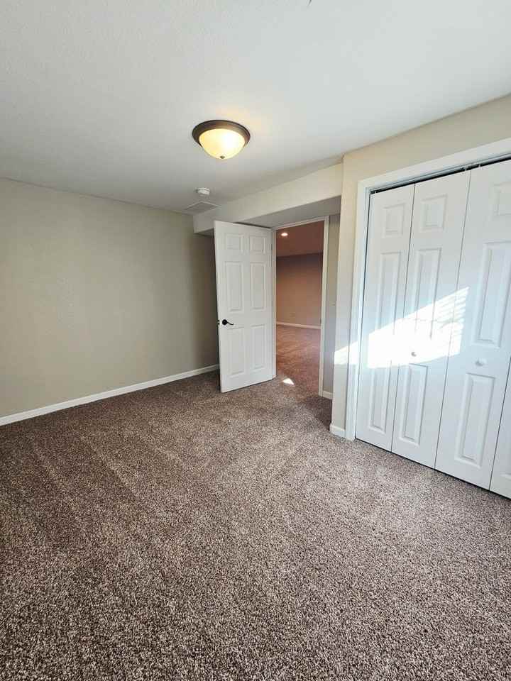 136 Melano St - Photo 2 of 18