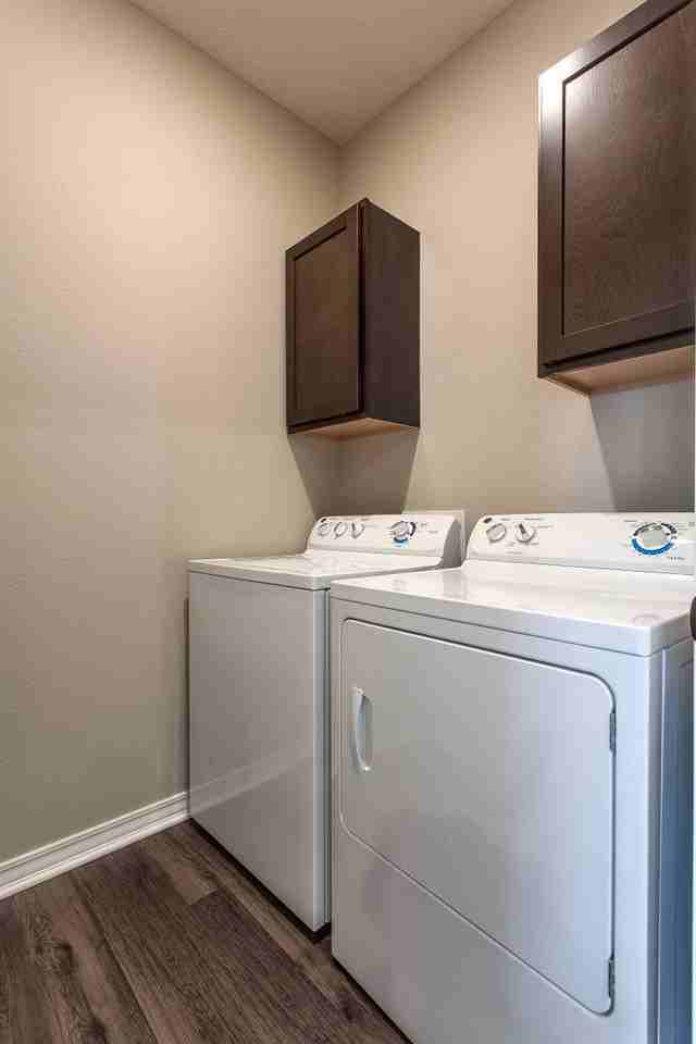 1133 E Loren St - Photo 5 of 30