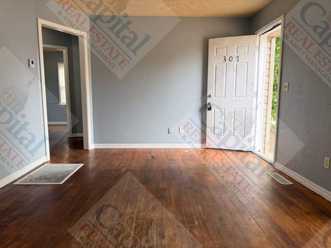 307 E Fairchild Dr - Photo 4 of 23