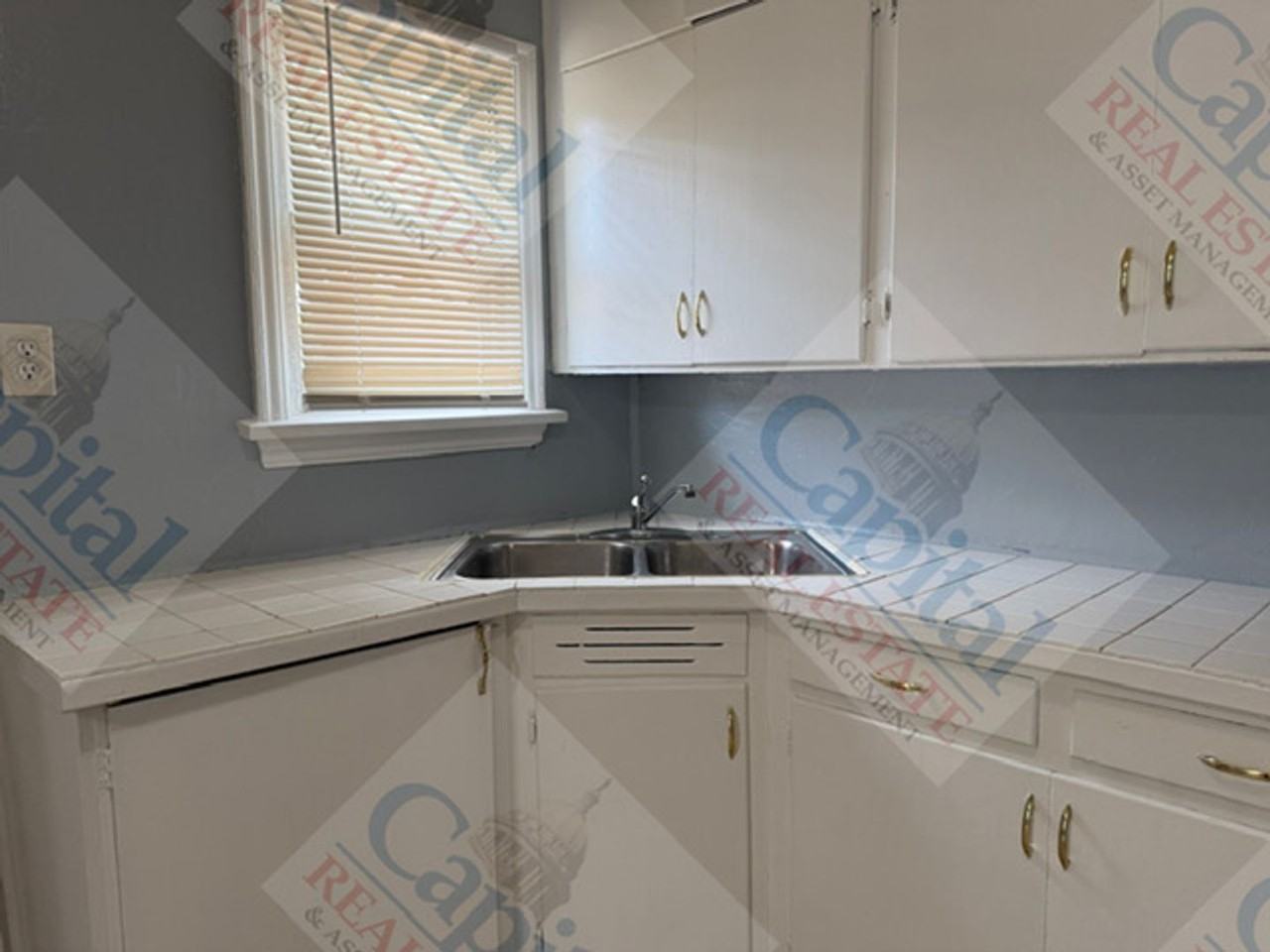 307 E Fairchild Dr - Photo 6 of 23