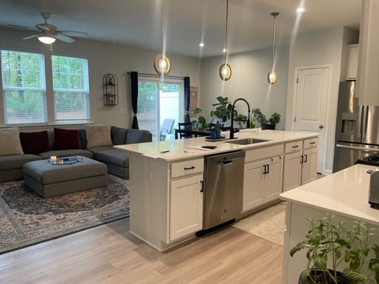 123 Orvis Dr - Photo 5 of 10