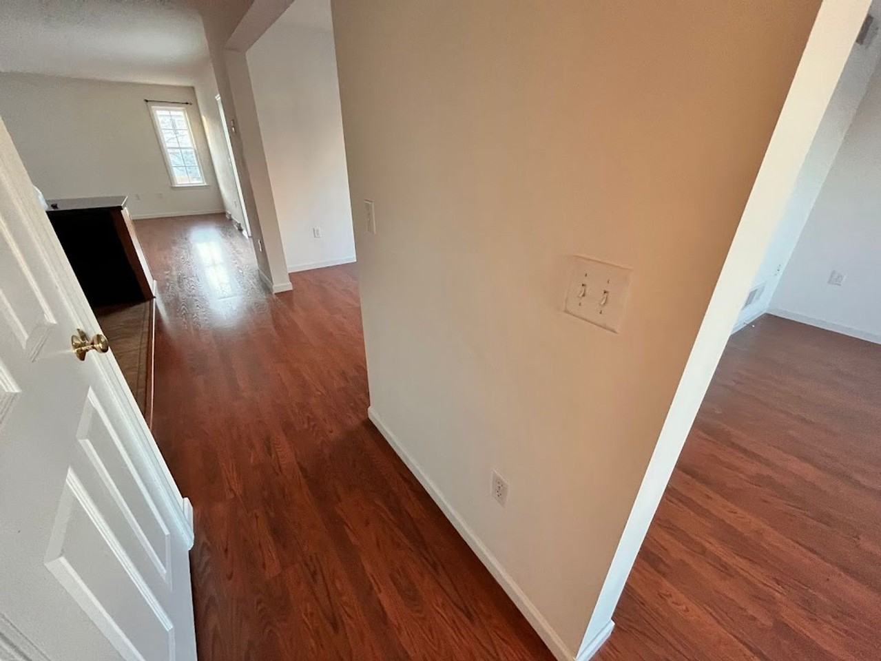 763 Wallingford Rd - Photo 7 of 18