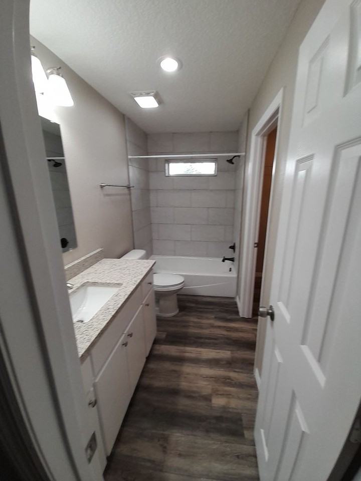 8938 Galveston Ave - Photo 7 of 10
