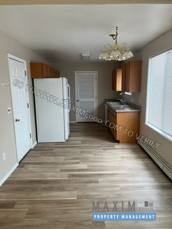 3088 Silver Crest Trl - Photo 3 of 13