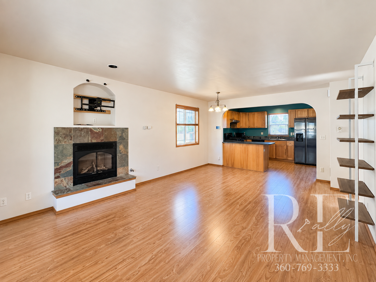 114 N Wycoff Ave - Photo 4 of 21
