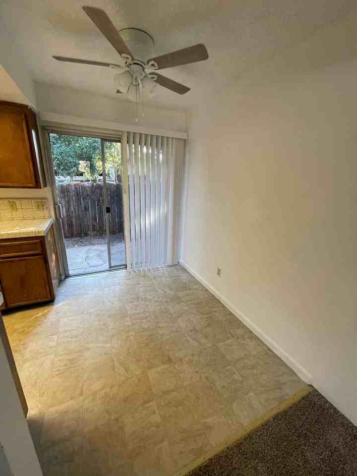 8460 Amapoa Ave #2 - Photo 3 of 16