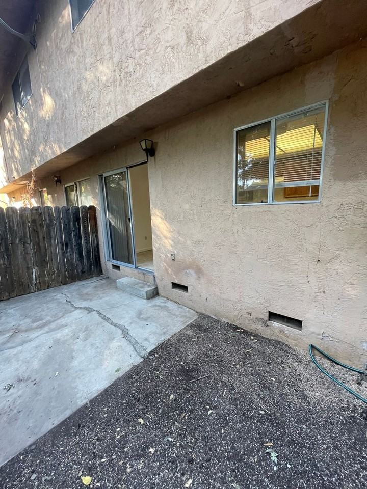 8460 Amapoa Ave #2 - Photo 5 of 16