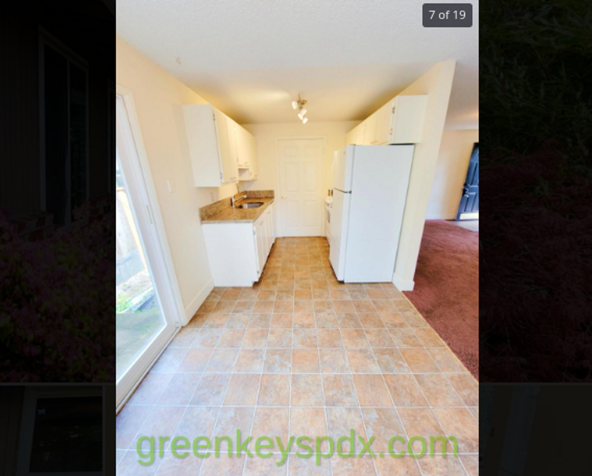 5017 Se Clay St - Photo 6 of 21