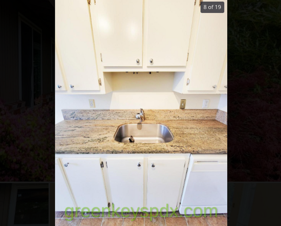 5017 Se Clay St - Photo 7 of 21