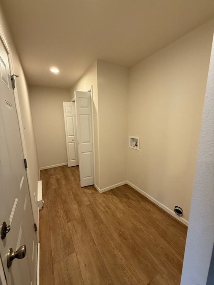 1720 3rd St N - Photo 3 of 6