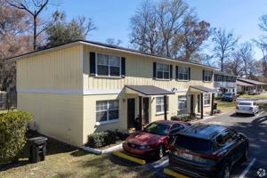 featured image of 1015 Sw 60th Ter
