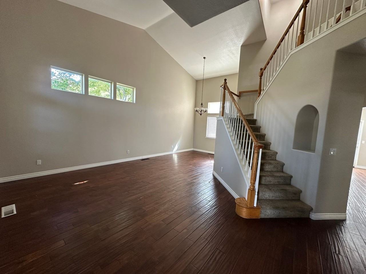 9779 Thunder Mountain Way - Photo 2 of 9