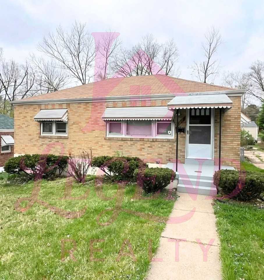 427 Warfield Ave - Photo 2 of 17