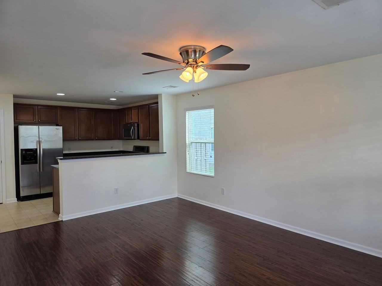 426 Lions Den Dr - Photo 6 of 27