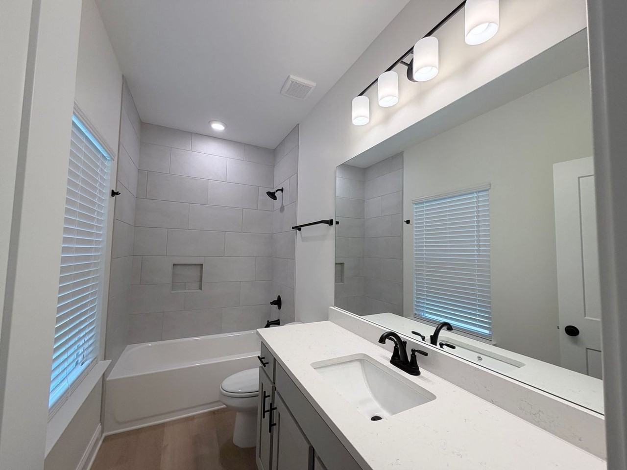 375 Old Winterville Rd - Photo 5 of 13
