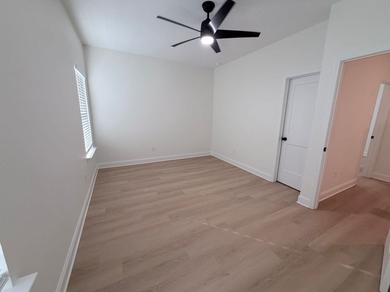 375 Old Winterville Rd - Photo 6 of 13