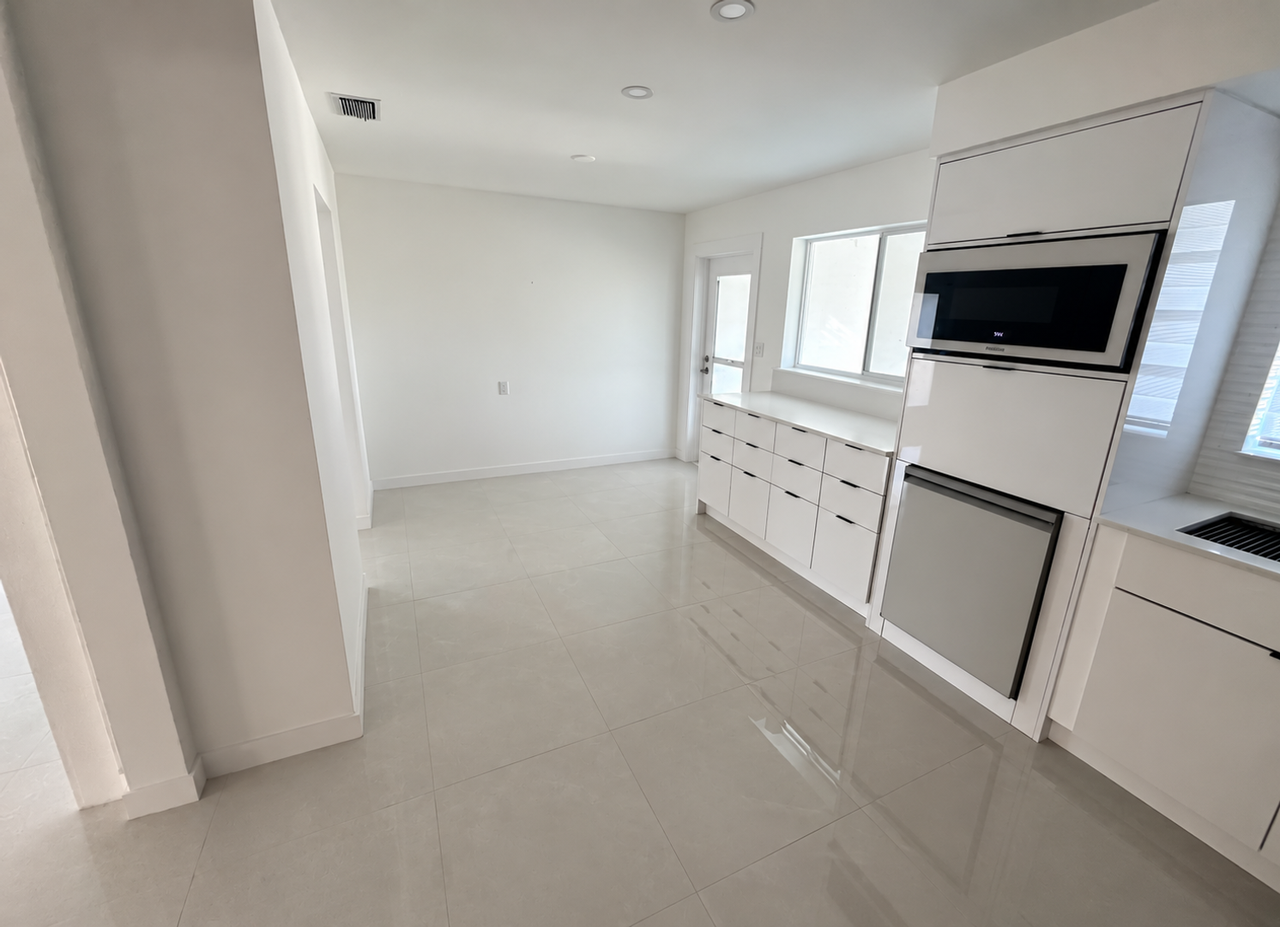 1255 Riverbreeze Blvd - Photo 2 of 15