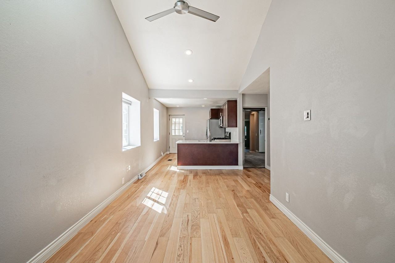 3331 N Lafayette St - Photo 3 of 43