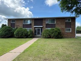 featured image of 2220 Freeway Dr