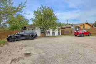 2717 Parker Ln - Photo 1 of 1