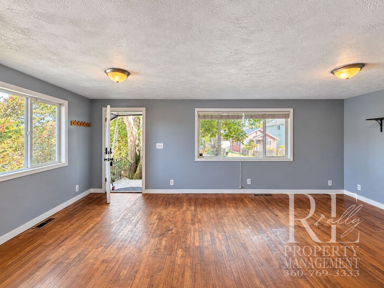 3625 W E St - Photo 7 of 30