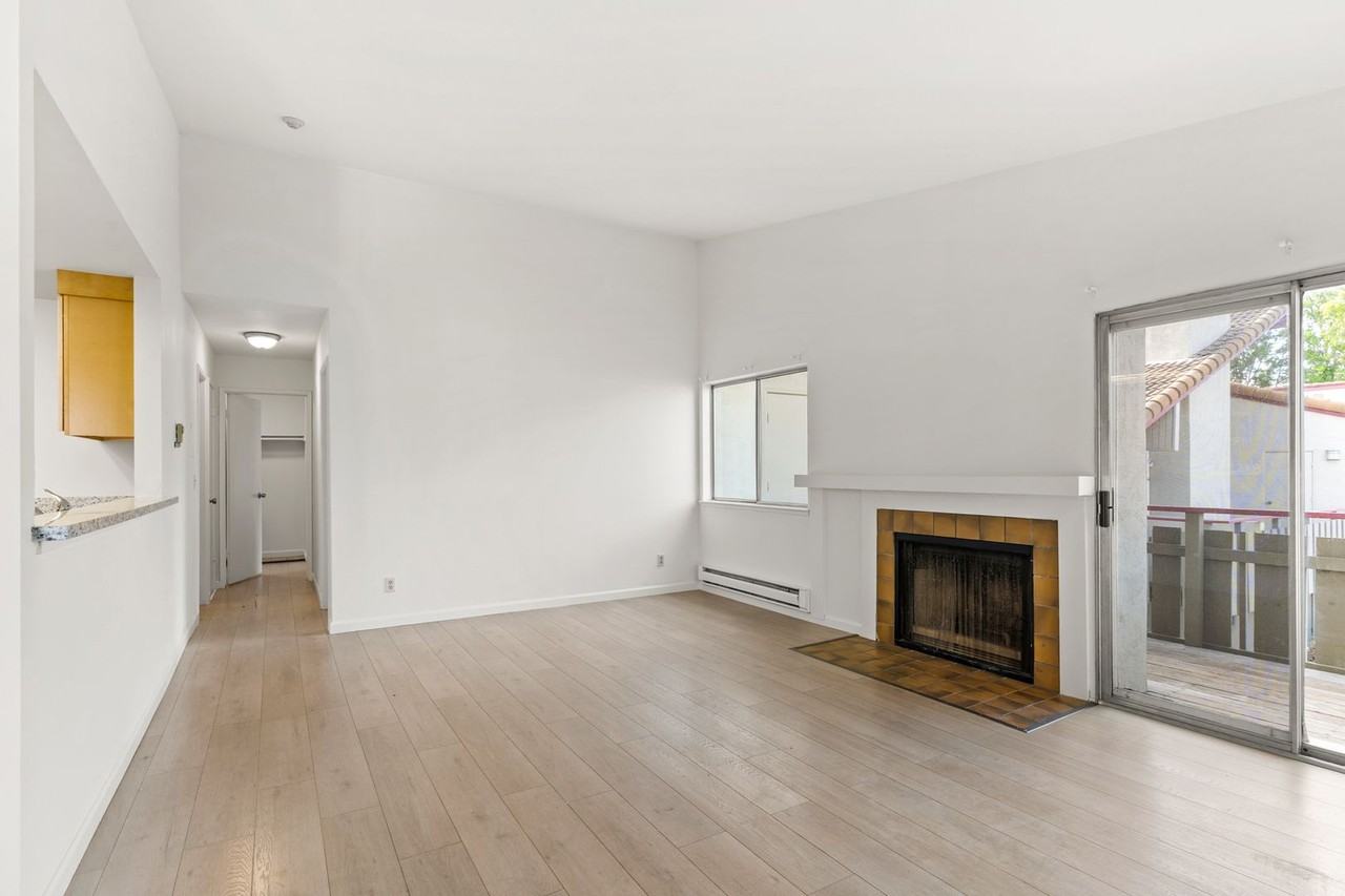 35088 Lido Blvd - Photo 5 of 20