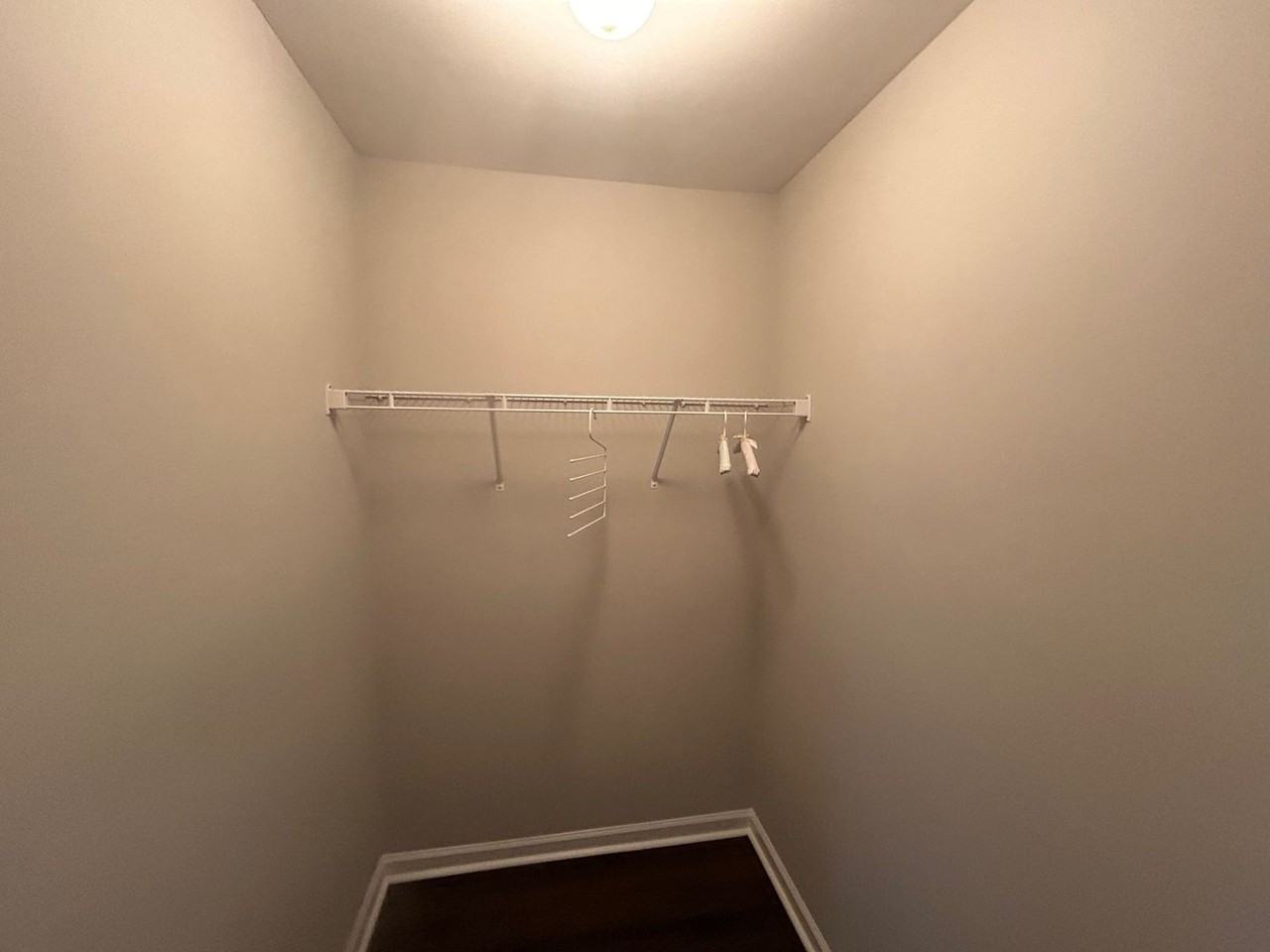 225 Musgroves Mill Ln - Photo 5 of 17