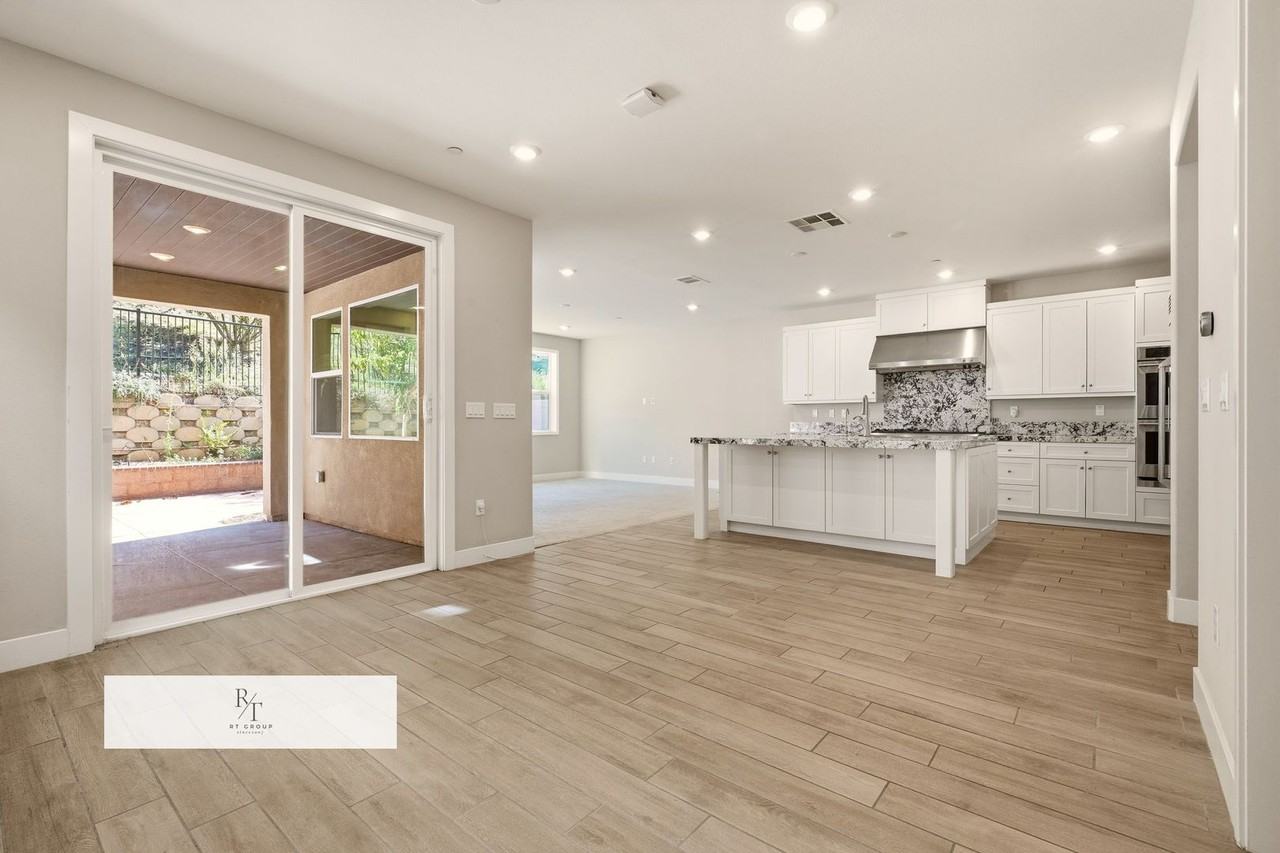 20610 Shepherd Hills Dr - Photo 2 of 41