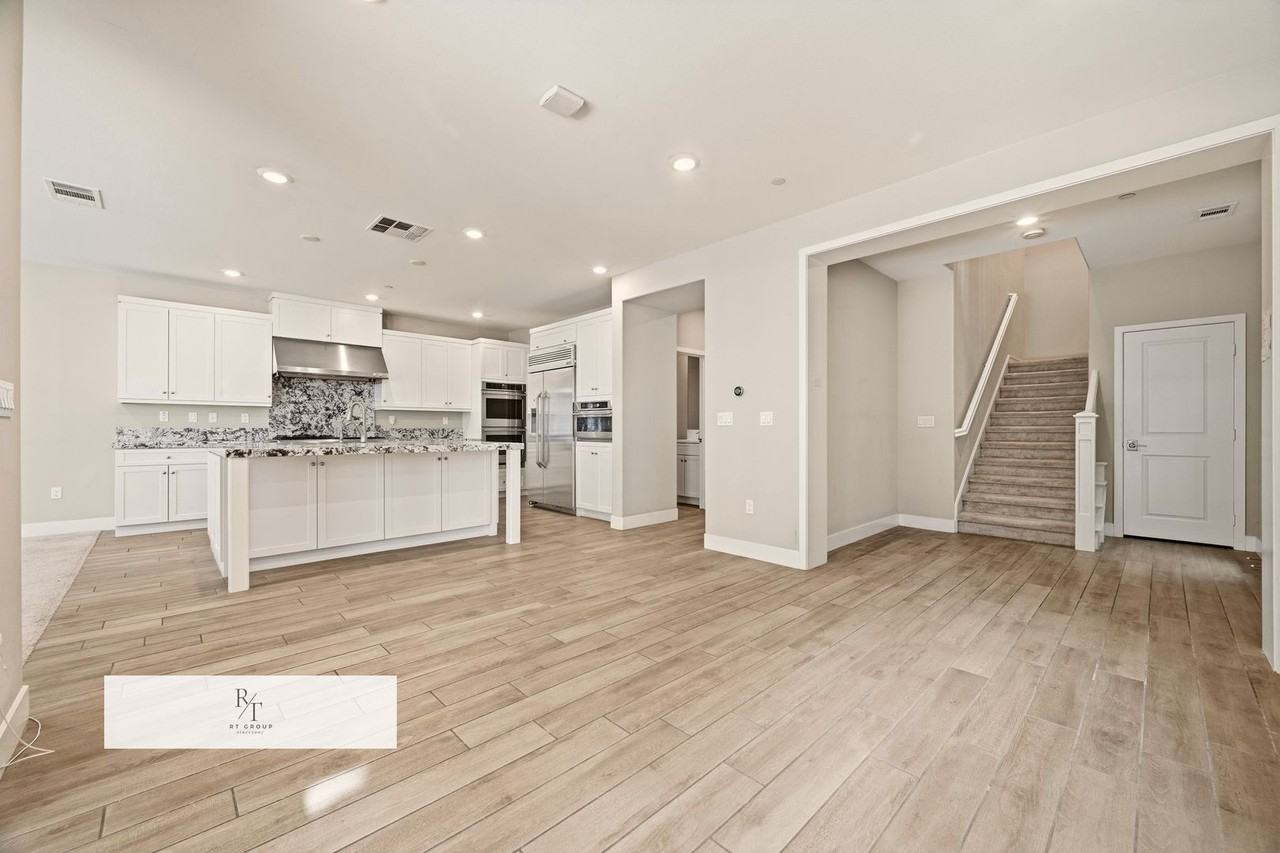 20610 Shepherd Hills Dr - Photo 4 of 41