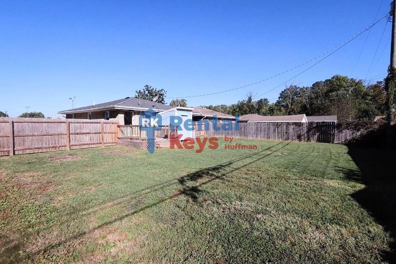 1705 N Boeke Rd - Photo 5 of 24