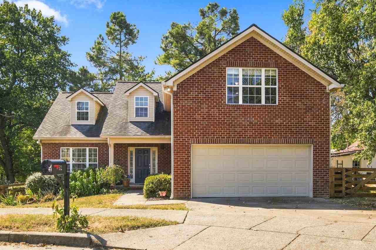 512 Twin Oaks Cir - Photo 3 of 28