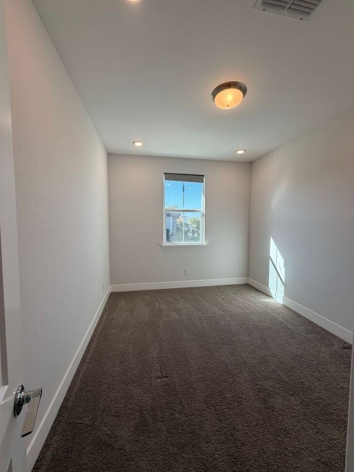 8221 Triplefin Way - Photo 5 of 12