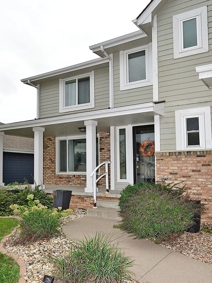 12117 Spencer St - Photo 4 of 37
