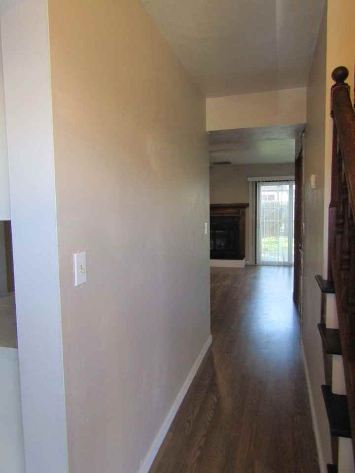 615 Aubrey Dr - Photo 4 of 34