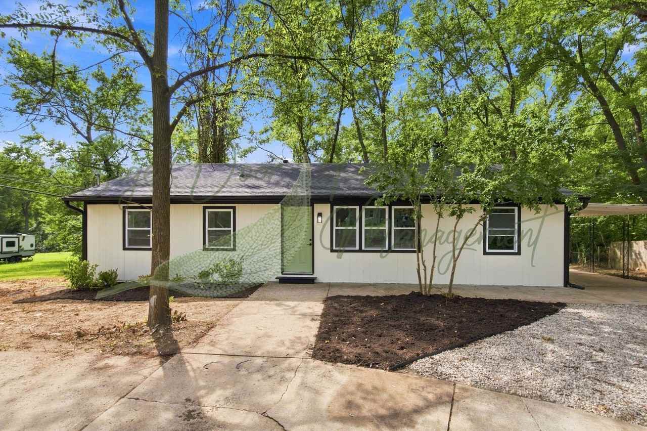 1724 S Trail Ridge Dr