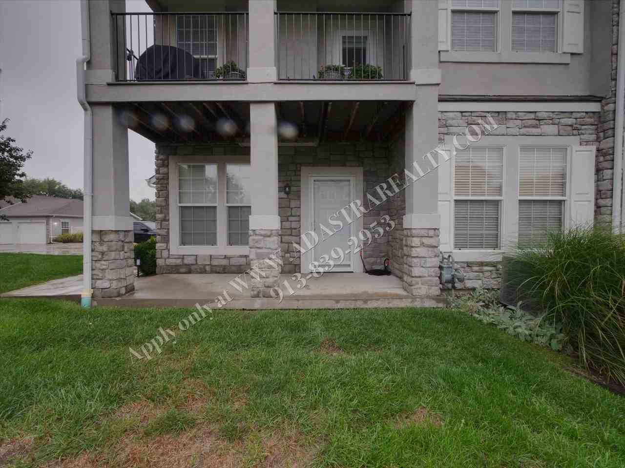 15945 S Crestview Dr - Photo 5 of 50