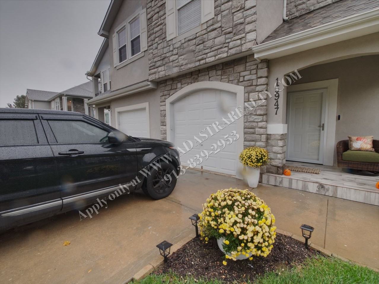 15945 S Crestview Dr - Photo 6 of 50