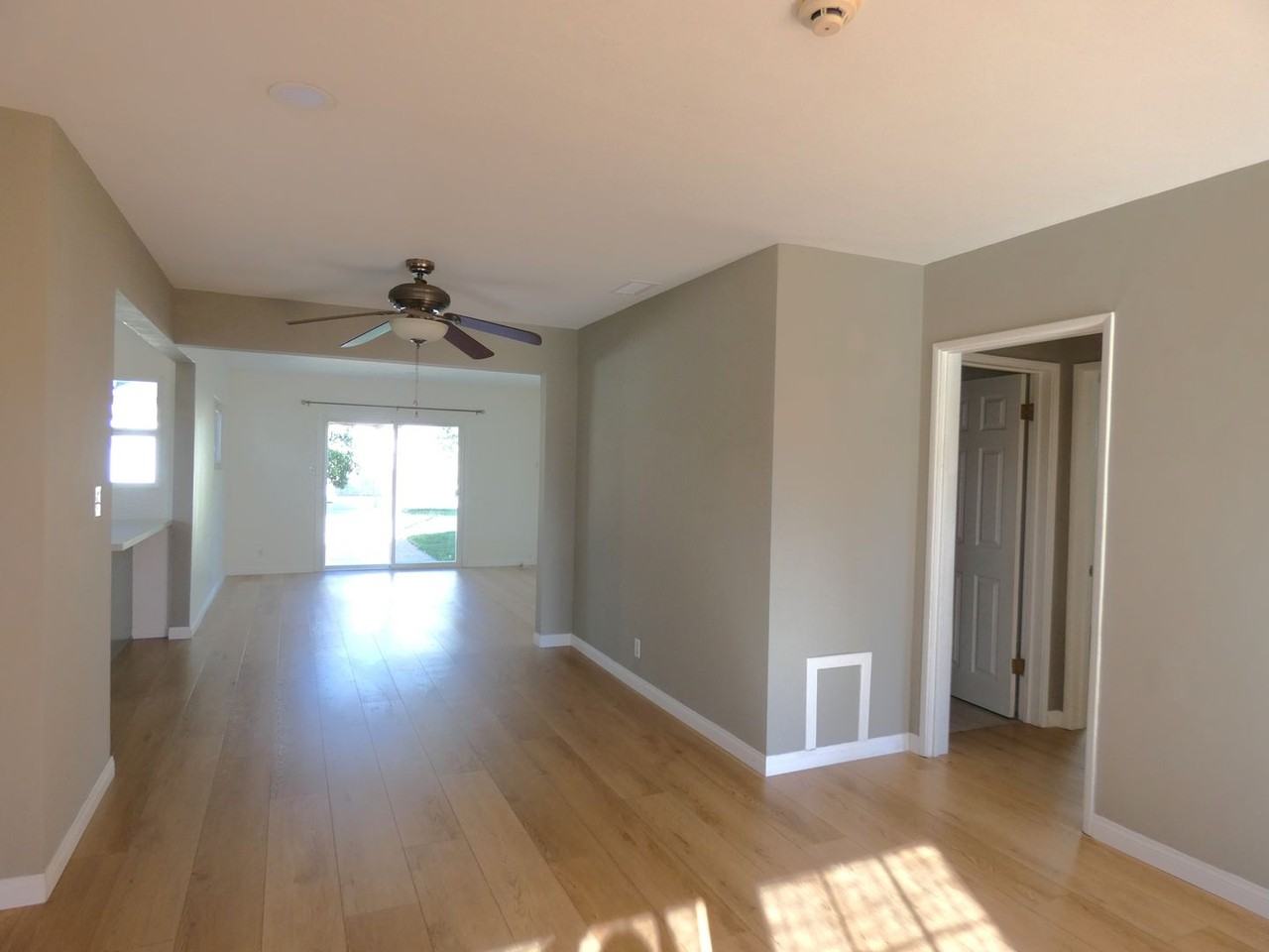 14363 Dittmar Dr - Photo 3 of 18