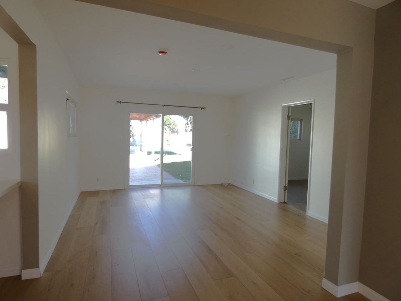 14363 Dittmar Dr - Photo 7 of 18