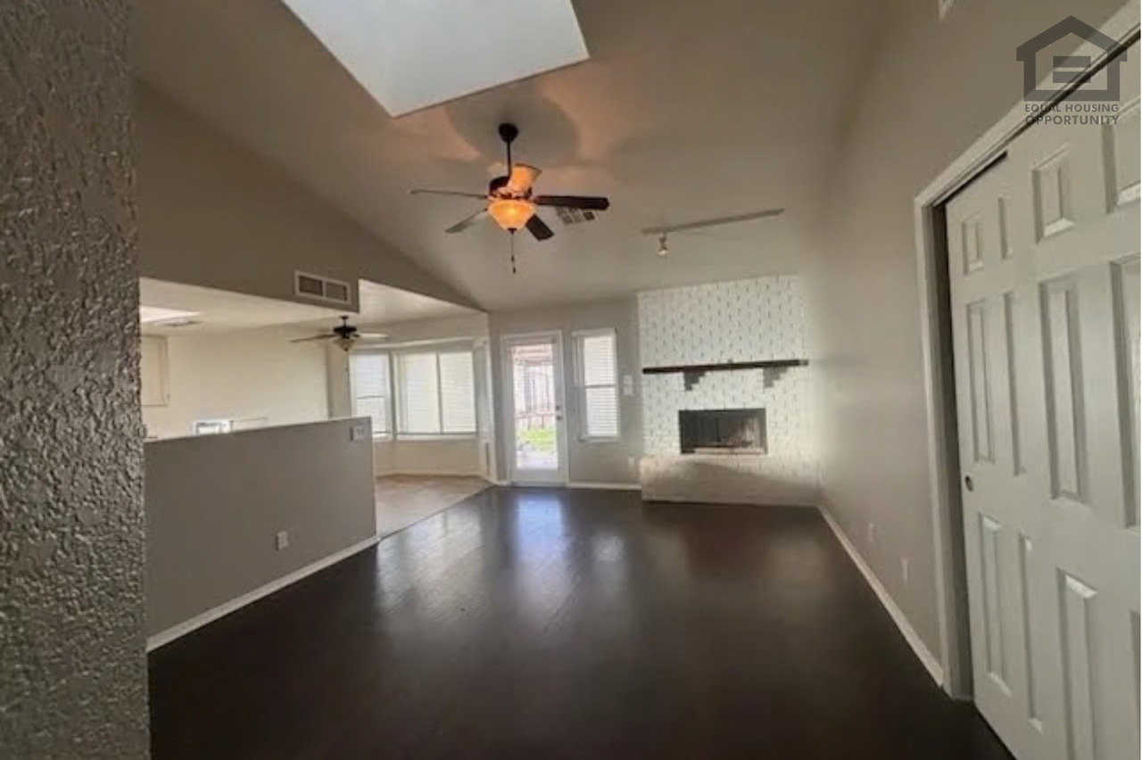 1735 N Platina Cir - Photo 3 of 26